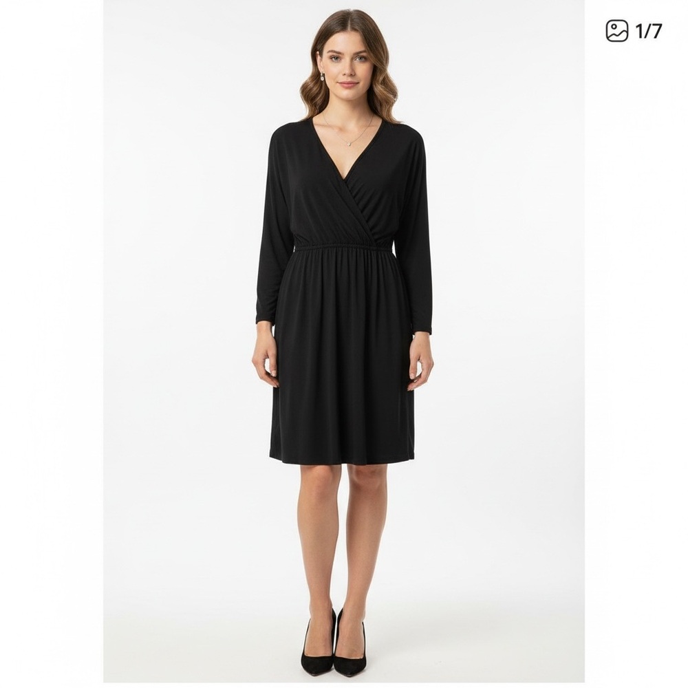 001 DRSS: Boutique black dress size M